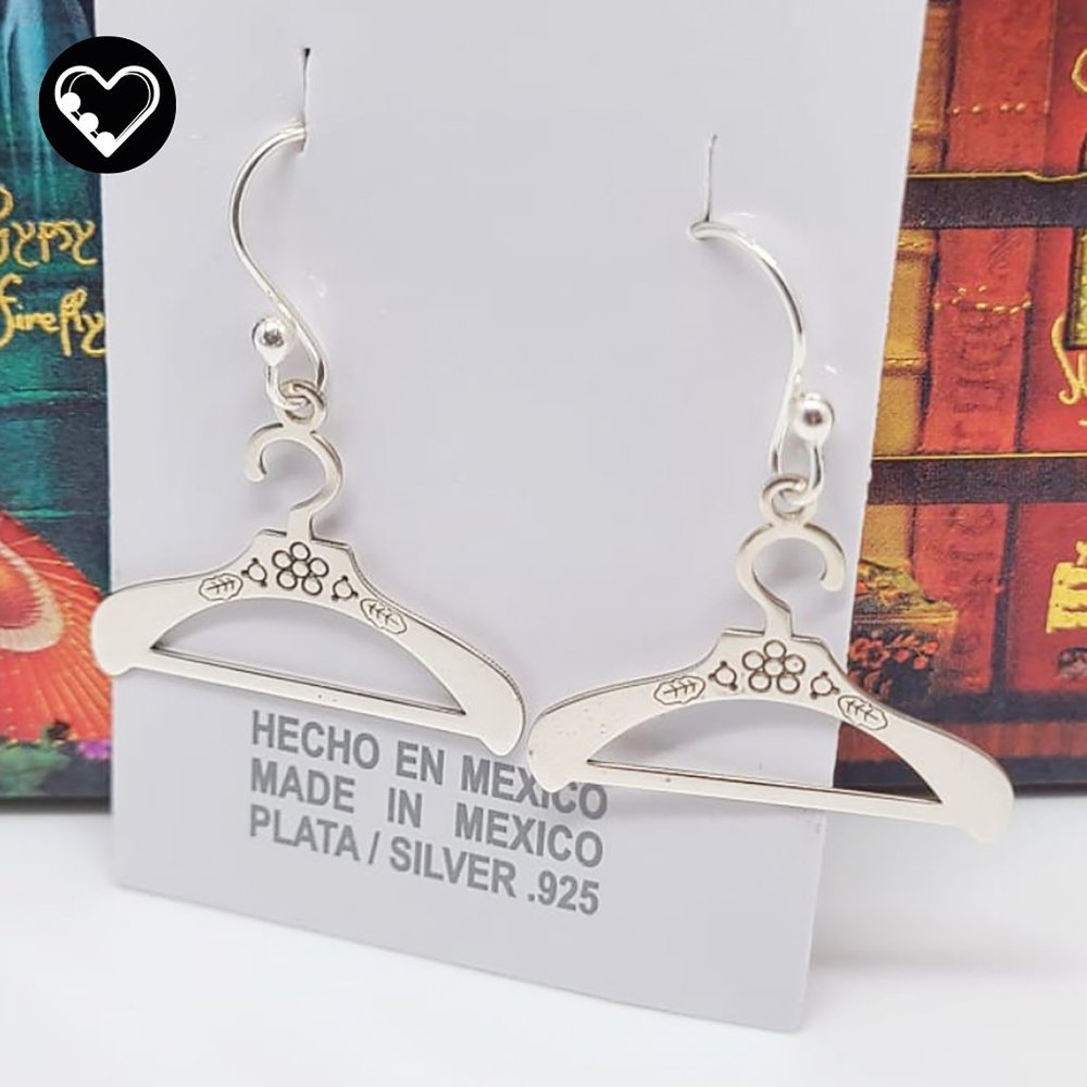 Hangers earrings